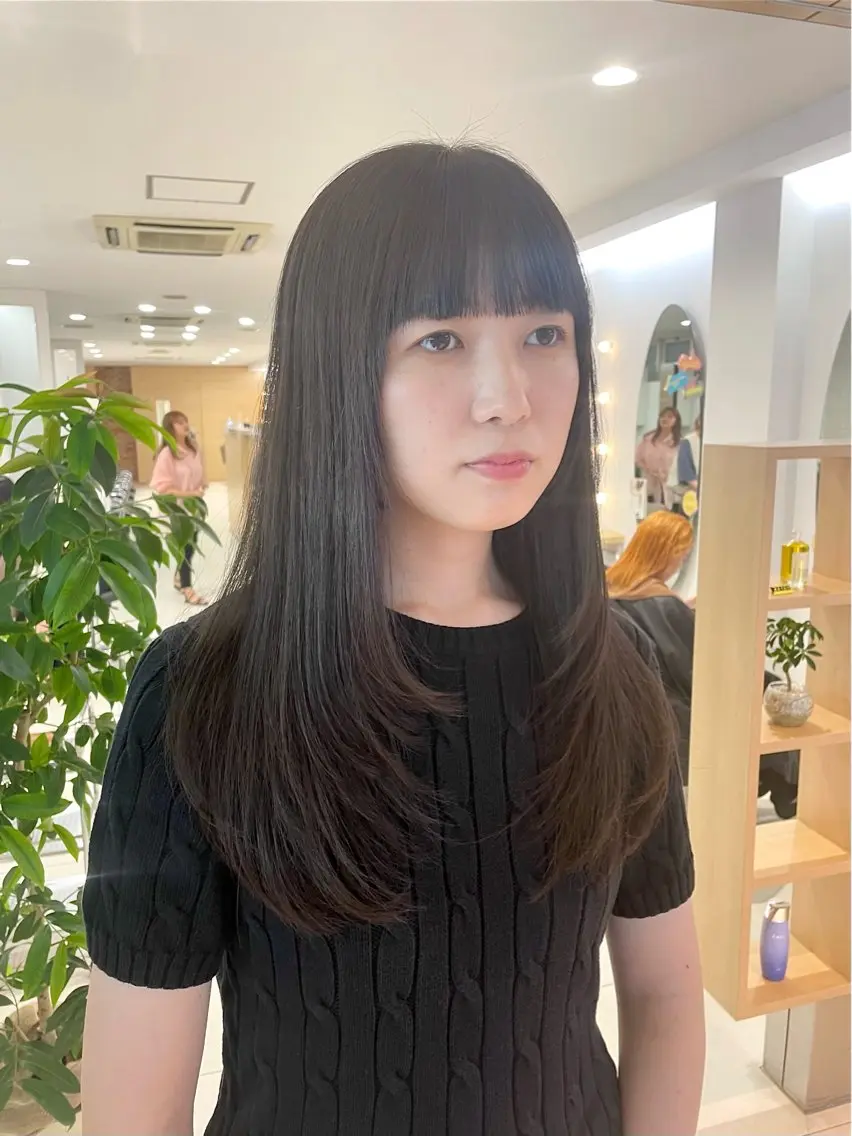 ロング 顔まわりレイヤー 姫カット 韓国風ヘア レイヤーカット ロング 🧸SAKI🎀 韓国レイヤーのヘアスタイル
