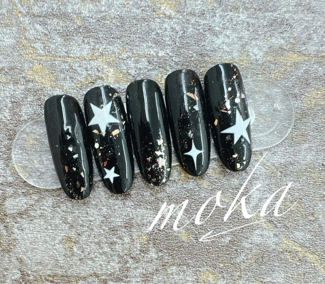ネイル 胡蝶蘭レディースサロ ンNailMOKAのネイルデザイン