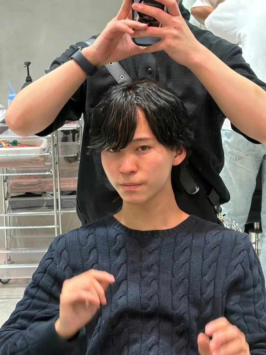 カラー メンズ 透明感カラー ヘアカラー 小枝 虎ノ介のヘアスタイル