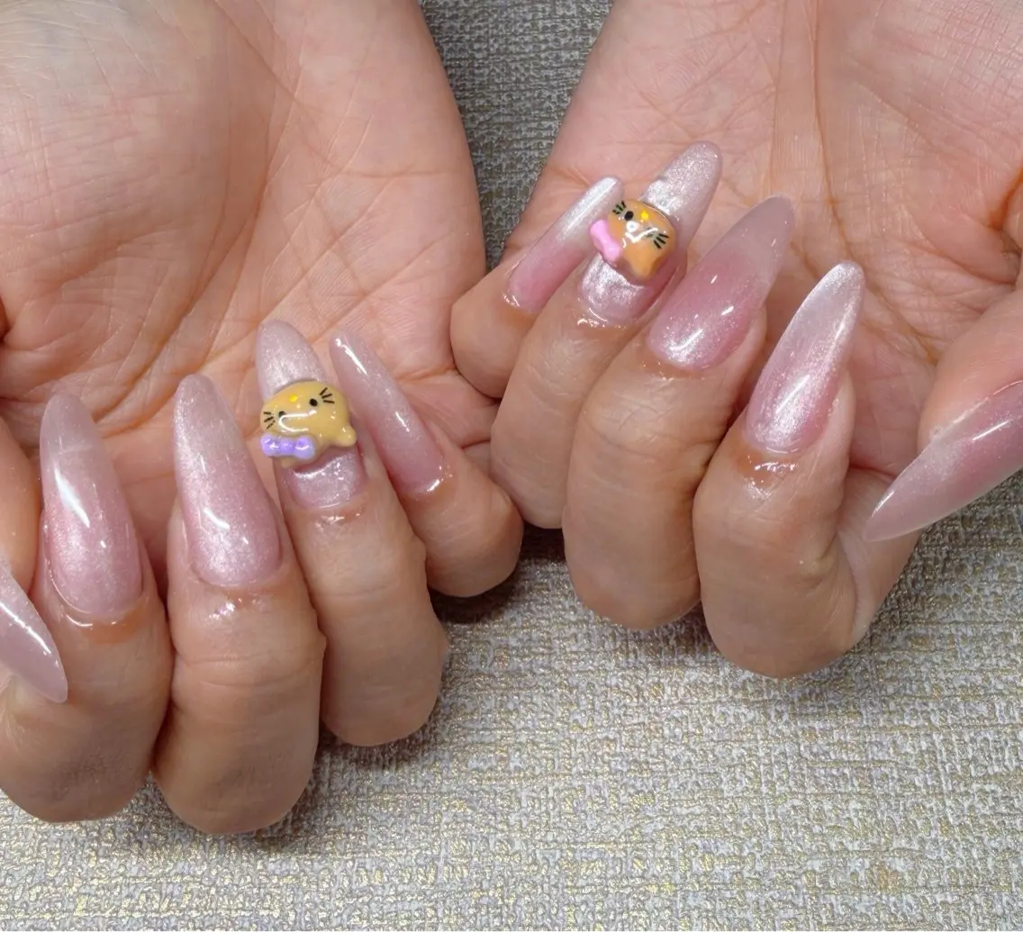 ネイル ハンドネイル Betty nail サロンのネイルデザイン