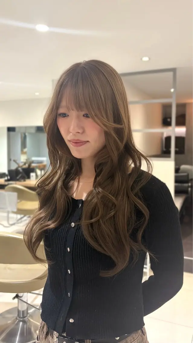 ロング ヘアカラー トリートメント 🎀LUNA🎀 レイヤーカット/艶髪のヘアスタイル