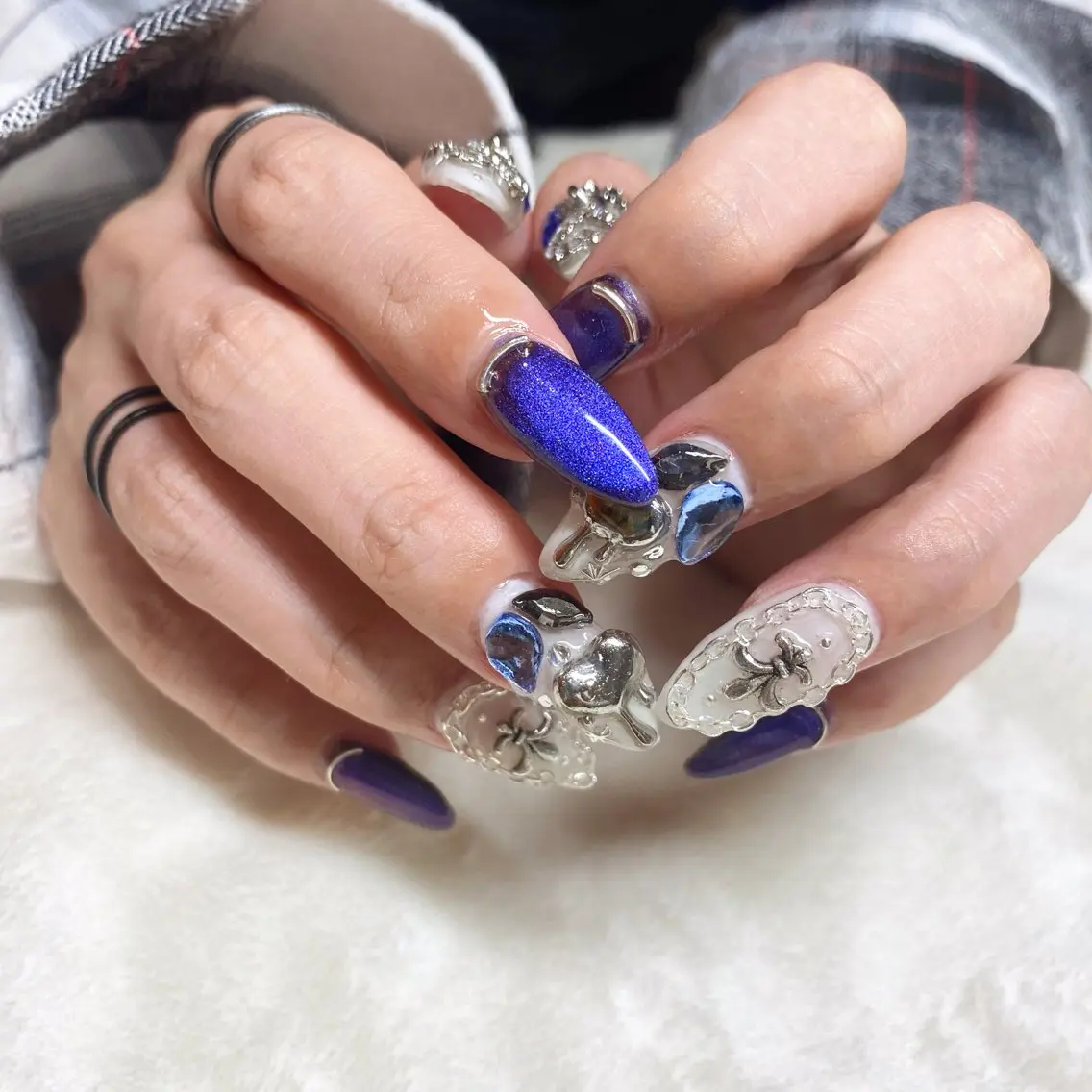 ネイル アートネイル ブルー マグネットネイル 持ち込み パープル umi nailのネイルデザイン