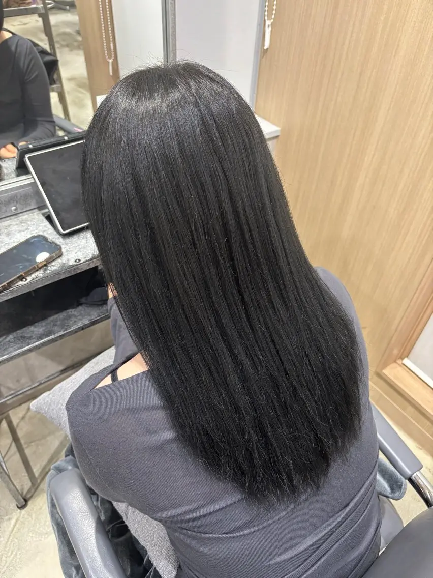 カラー 透明感カラー グレージュ より♡ モデル募集中🪽のヘアスタイル