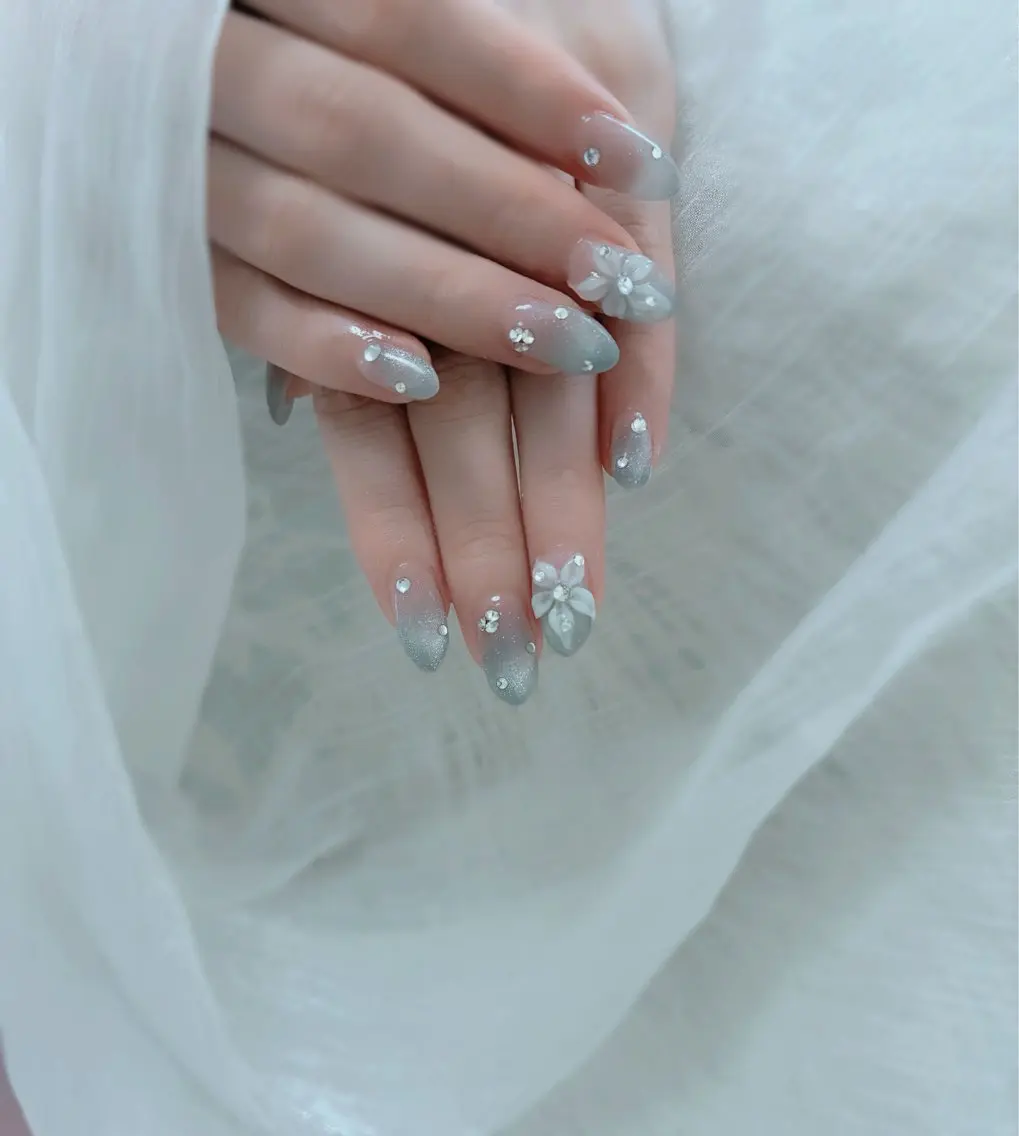 ネイル ハンドネイル ESPOIR Ｎのネイルデザイン