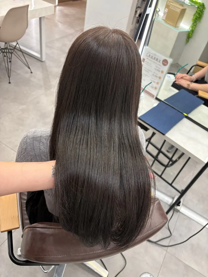 ロング カラー パーマ ヘアカラー 縮毛矯正 Hina🫧透明感 /上品/モテ🫧のヘアスタイル