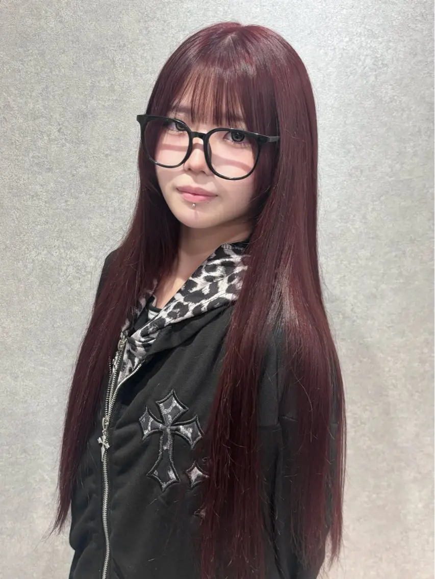 ロング カラー レッドカラー ヘアカラー トリートメント 名古屋/栄/ カラー/はるなのヘアスタイル