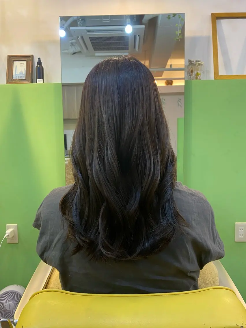 ロング カラー 【エシカル】 HOSOMIのヘアスタイル