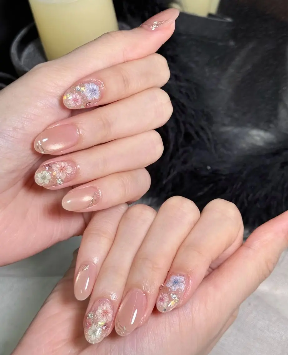 ネイル オーロラネイル べっ甲ネイル チークネイル 成人式 長さ出し ハンドネイル ハンドケア For you. Nail Salonのネイルデザイン