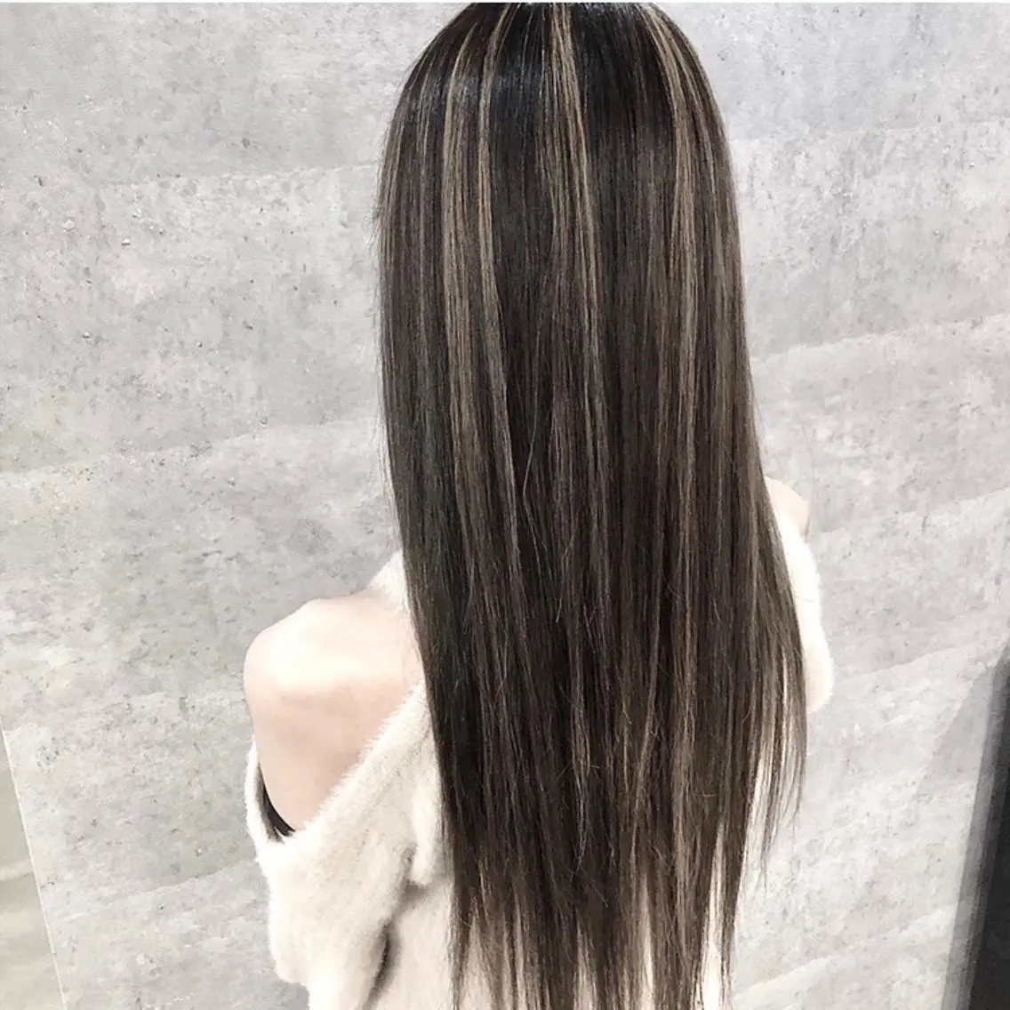 ロング ハイライト ✨MiL✨ ✨心斎橋✨のヘアスタイル