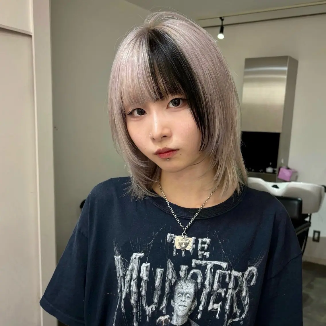 ショート カラー メイ ☪️のヘアスタイル