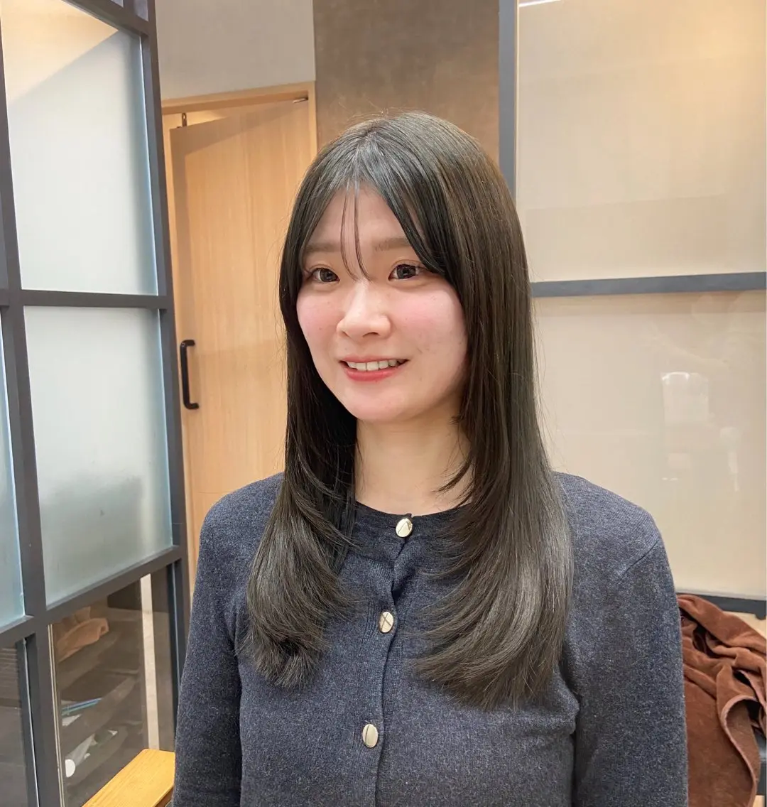 ロング レイヤーカット カット ヘアカラー トリートメント 藤永 紗由香のヘアスタイル