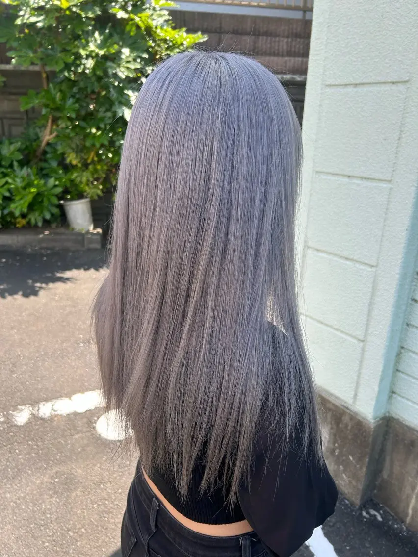 カラー 最高級エクステ /羽エクステ白石宇由のヘアスタイル