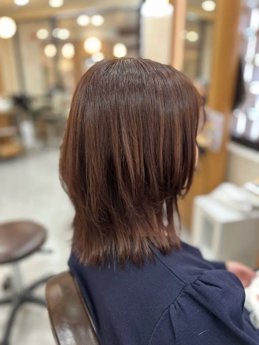 ミディアム レイヤーカット 外ハネヘア ウルフカット ウルフレイヤー SHIAN橋本店 🍼りおのヘアスタイル