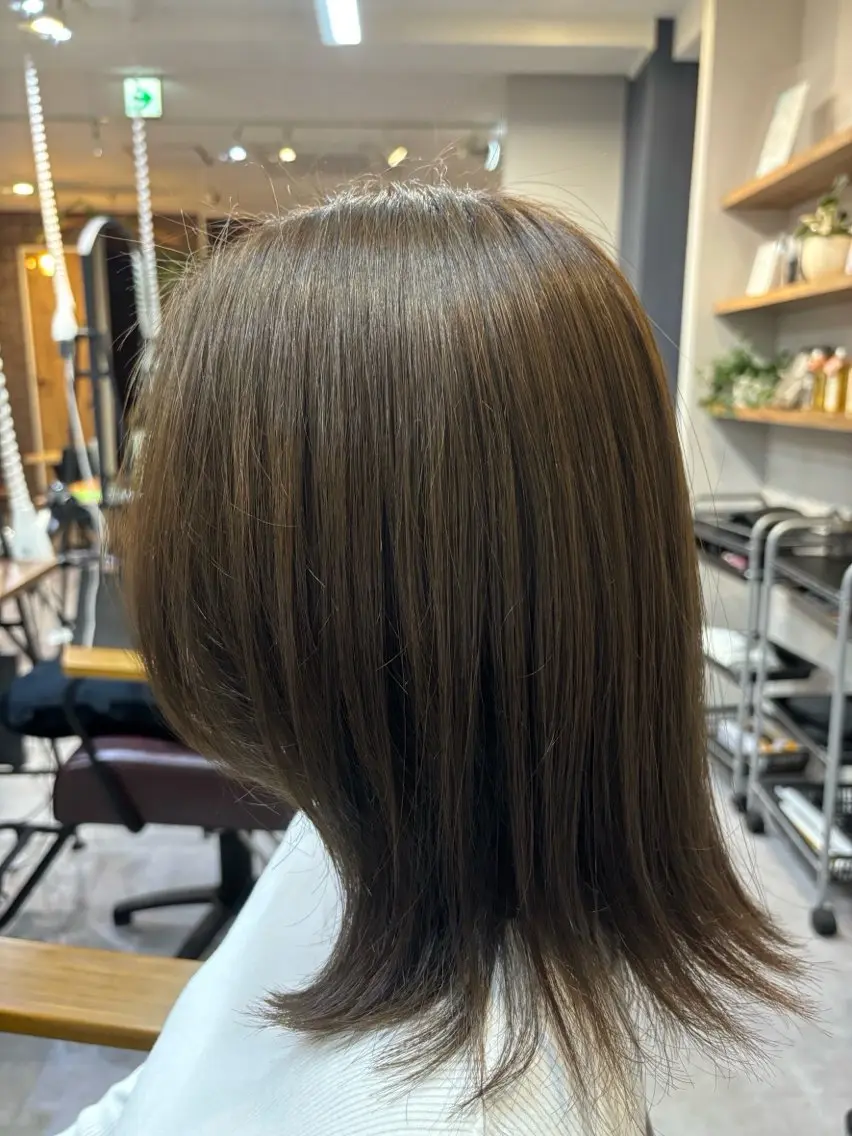 ミディアム カラー 常陰 佑菜のヘアスタイル