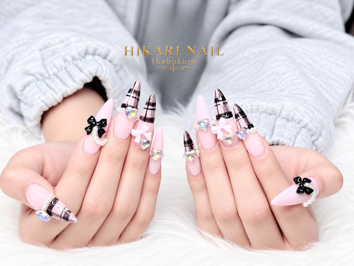 ネイル ハロウィン 持ち込み 冬ネイル クリスマス ハンドネイル HikariNail Ikebukuroのネイルデザイン