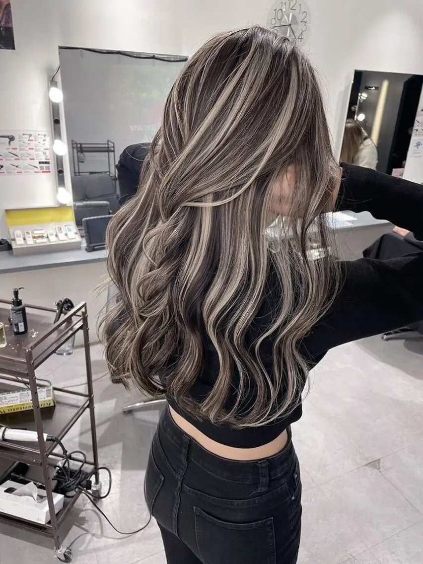 カラー ハイライトカラー 🫧Shanti🫧 ばんだいのヘアスタイル
