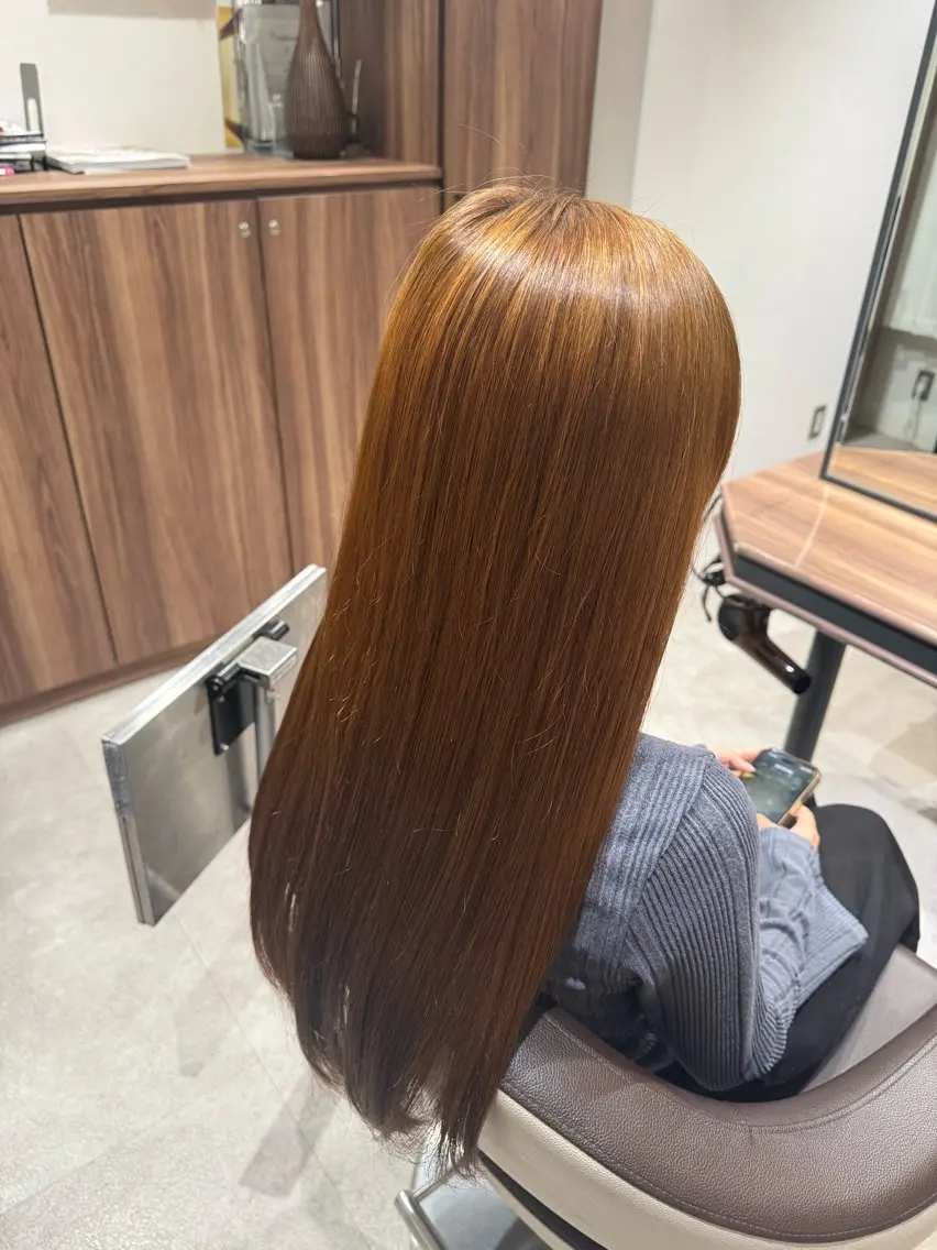 ロング カラー ヘアカラー AKAZAWA MIKUのヘアスタイル