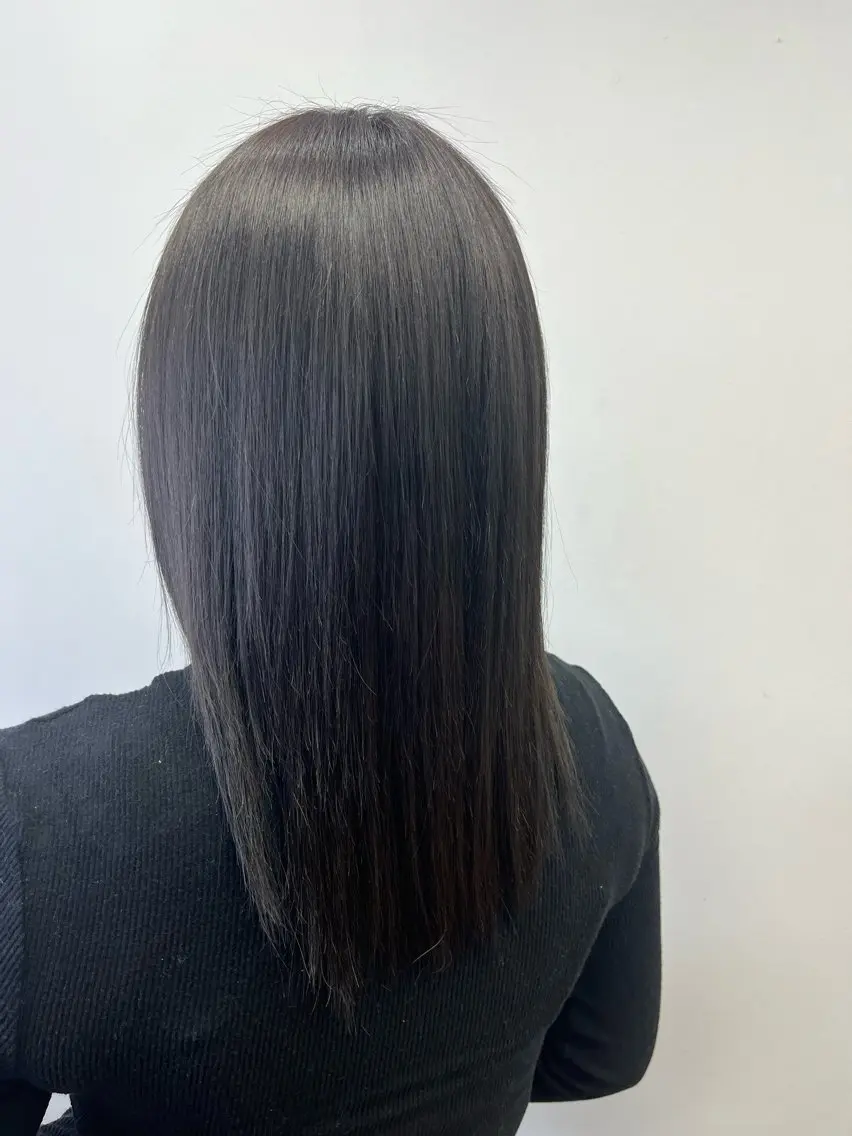 セミロング カラー 産休の為お休みです! 小島凜のヘアスタイル