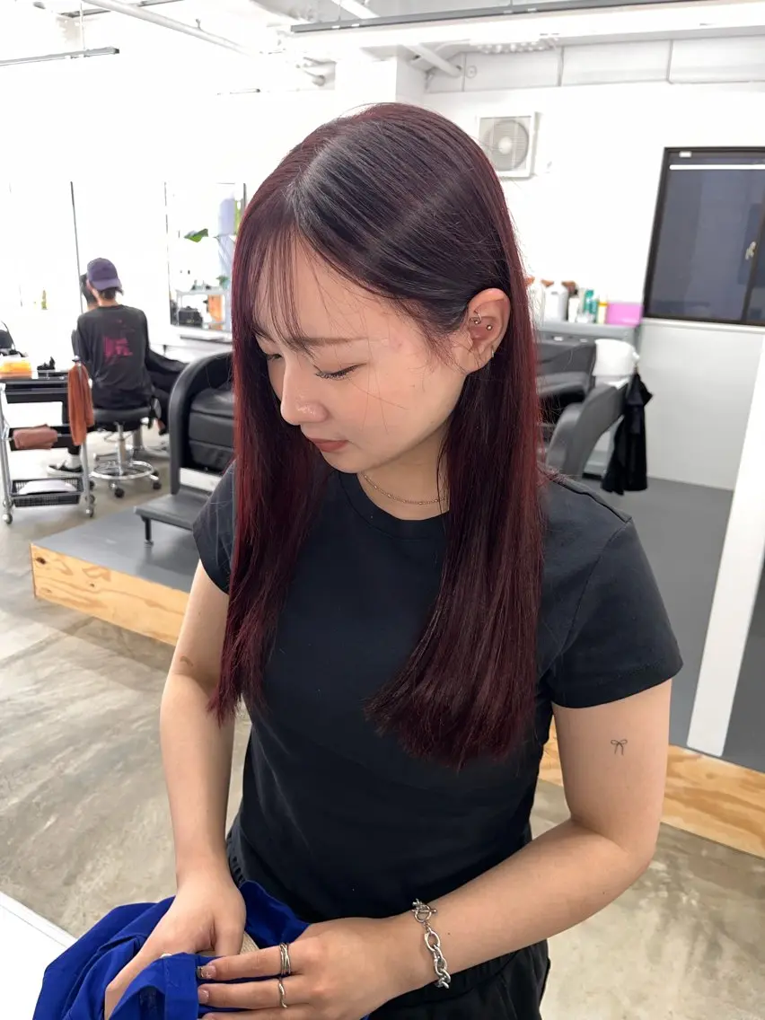 ロング ヘアカラー 酒井 美里のヘアスタイル