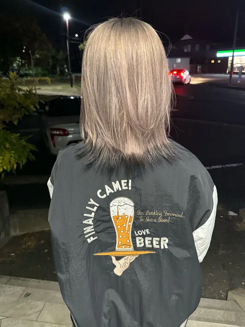 ミディアム ヘアカラー トリートメント Lit.豊橋 夏目のヘアスタイル