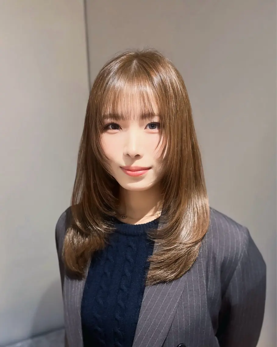ロング カラー ベージュカラー オリーブベージュ レイヤーカット カット ヘアカラー トリートメント レイヤー/ブリーチ/ エクステ💫ひかるのヘアスタイル