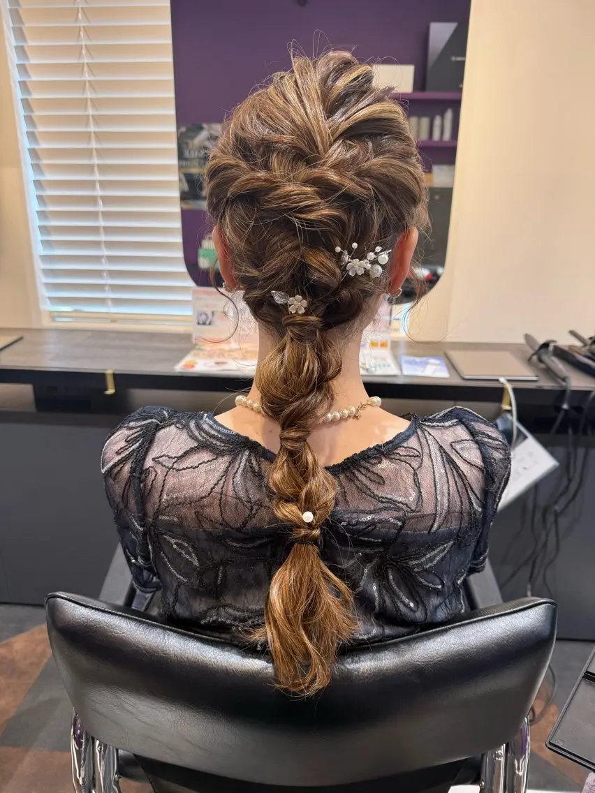 ロング ヘアアレンジ 加藤 まりえのヘアスタイル