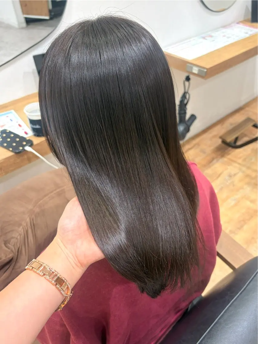 セミロング カット ヘアカラー 🕊髪質改善 ・顔周り特化🕊まいのヘアスタイル