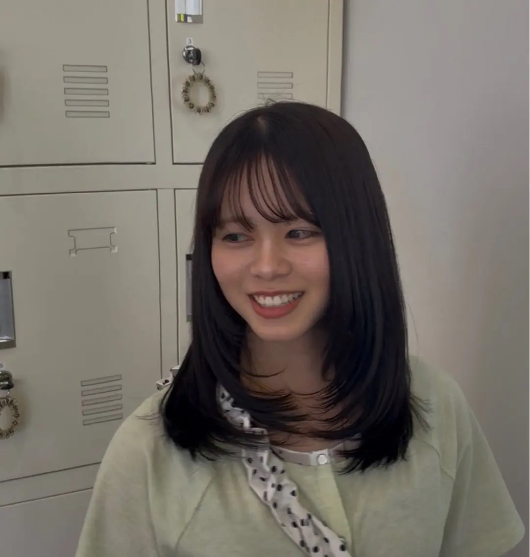 ミディアム ヘアカラー début 【ももか】のヘアスタイル