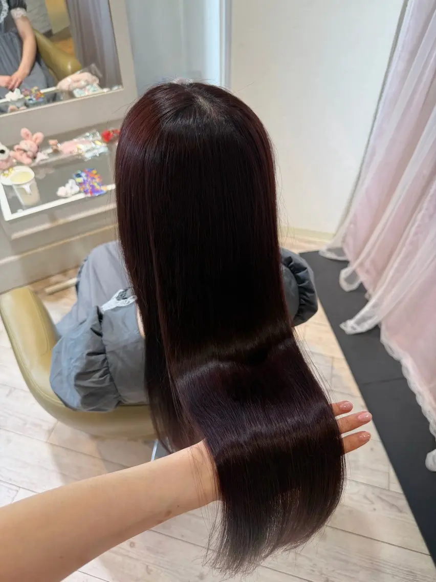 ロング カラー ブリーチ ブリーチなしカラー ピンクカラー カット ヘアカラー トリートメント ハイトーン/アレンジ かなで⊹ ࣪ ˖⟡のヘアスタイル