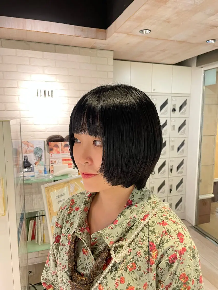 ショート ショートヘア 小野寺 もものヘアスタイル