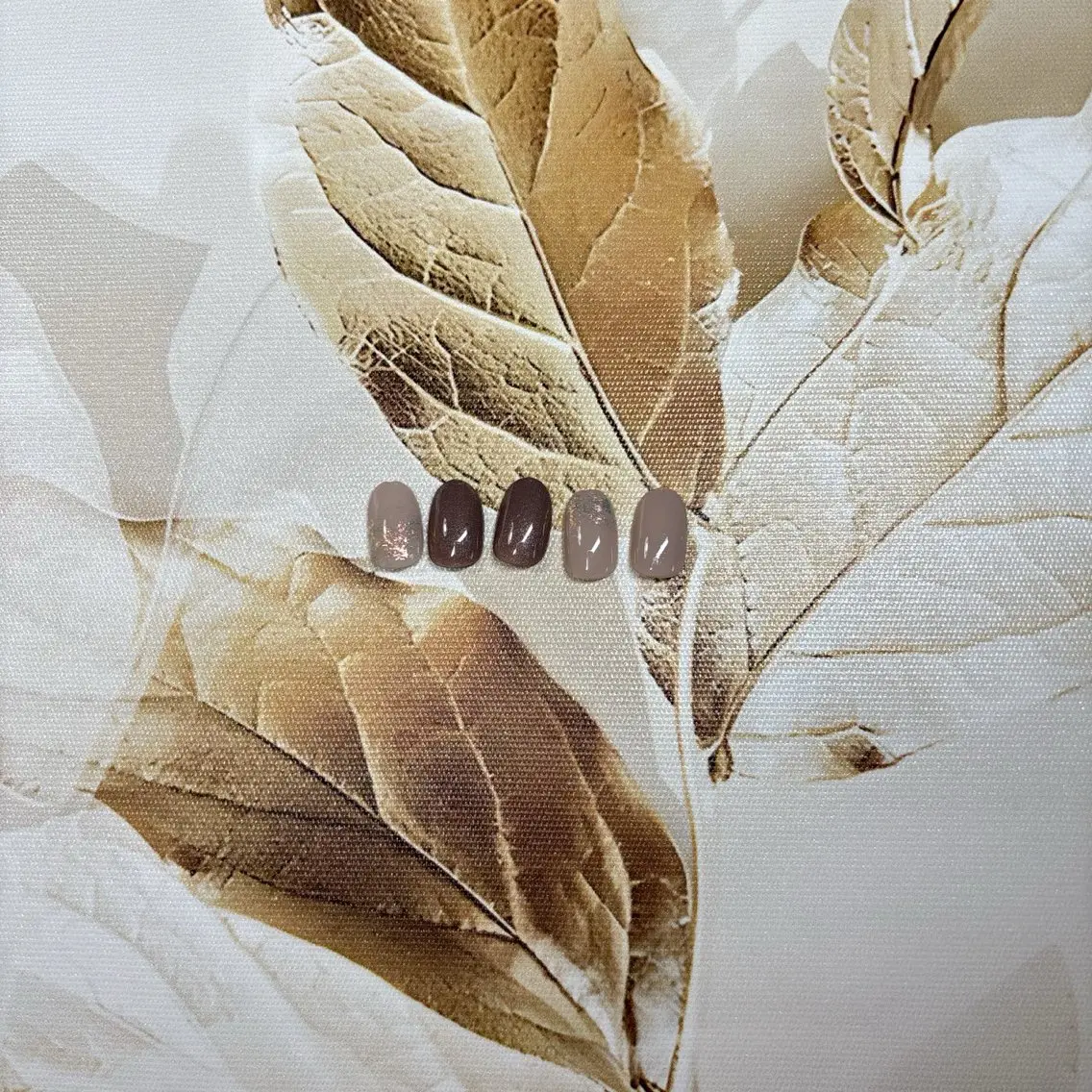 ネイル ハンドネイル HeaRich Noe nailのネイルデザイン