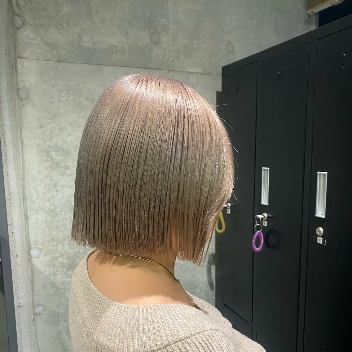 ショート カラー ヘアカラー トリートメント 🩶レイヤーカット 🩶柔らかカラー結愛のヘアスタイル