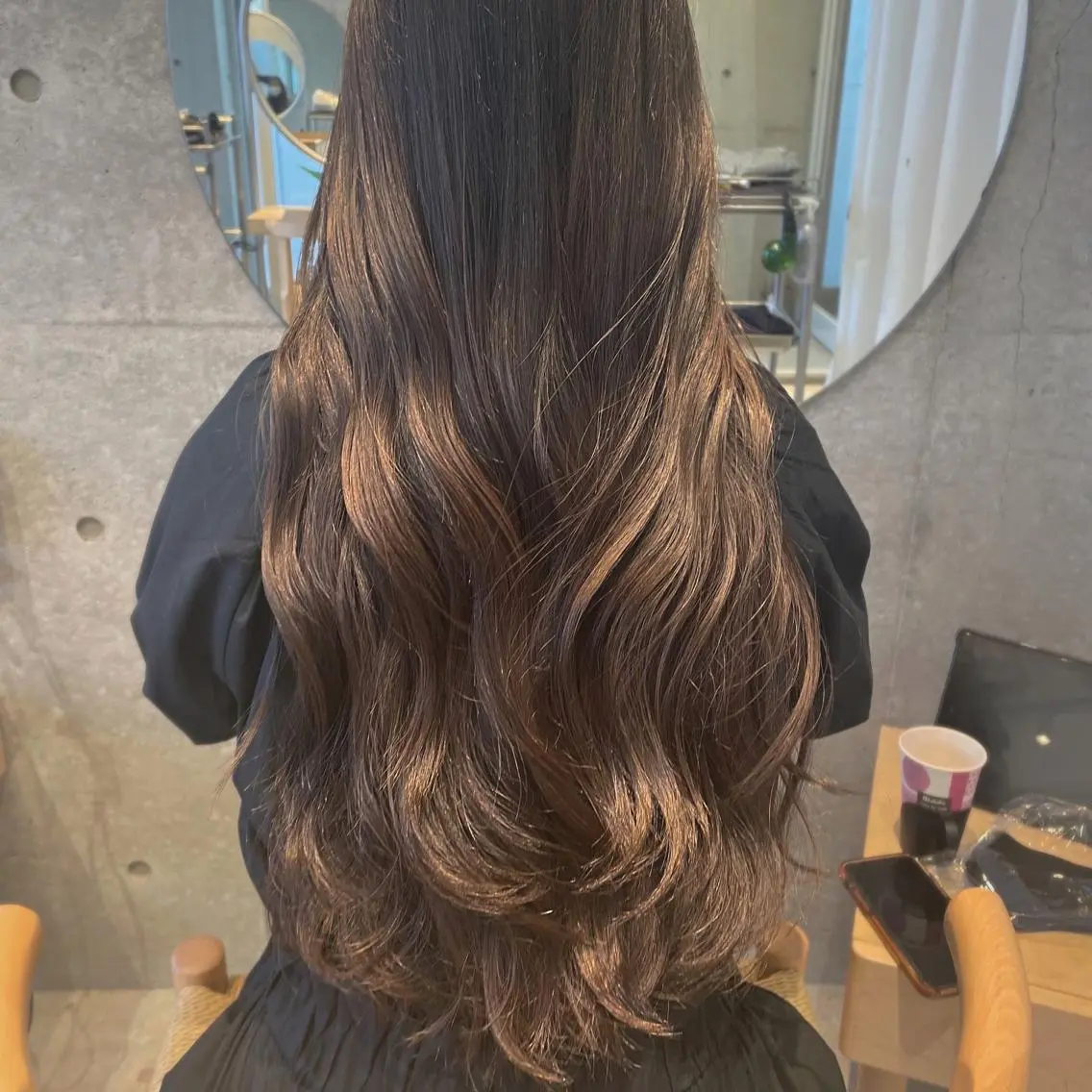 ロング カラー グレージュ トリートメント カット ヘアカラー トリートメント レイヤーカット🎀 kanaのヘアスタイル