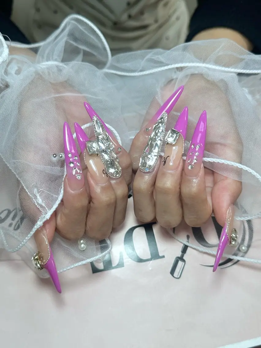 ネイル ハンドネイル DT nailのネイルデザイン