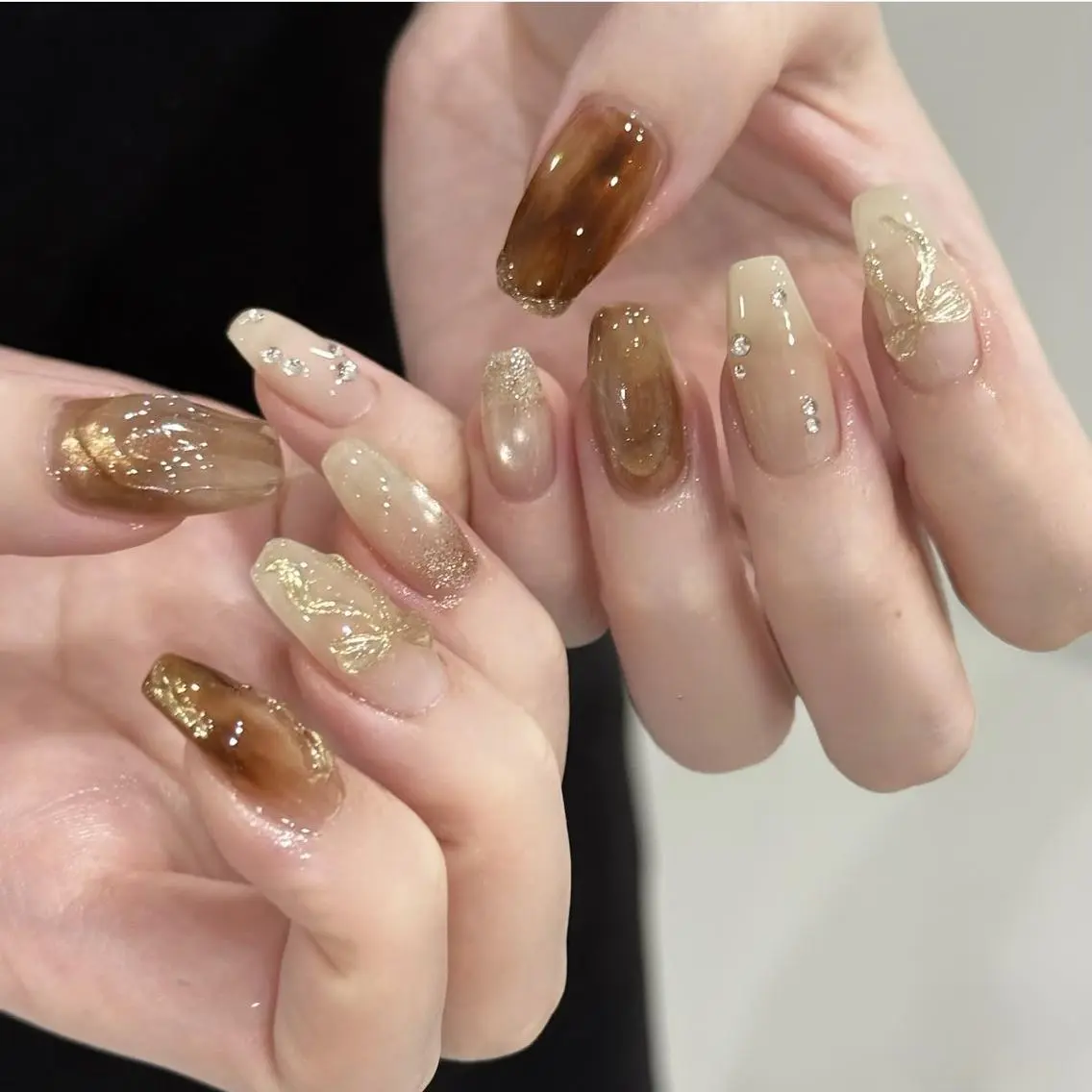 ネイル ハンドネイル H&B ヨウのネイルデザイン