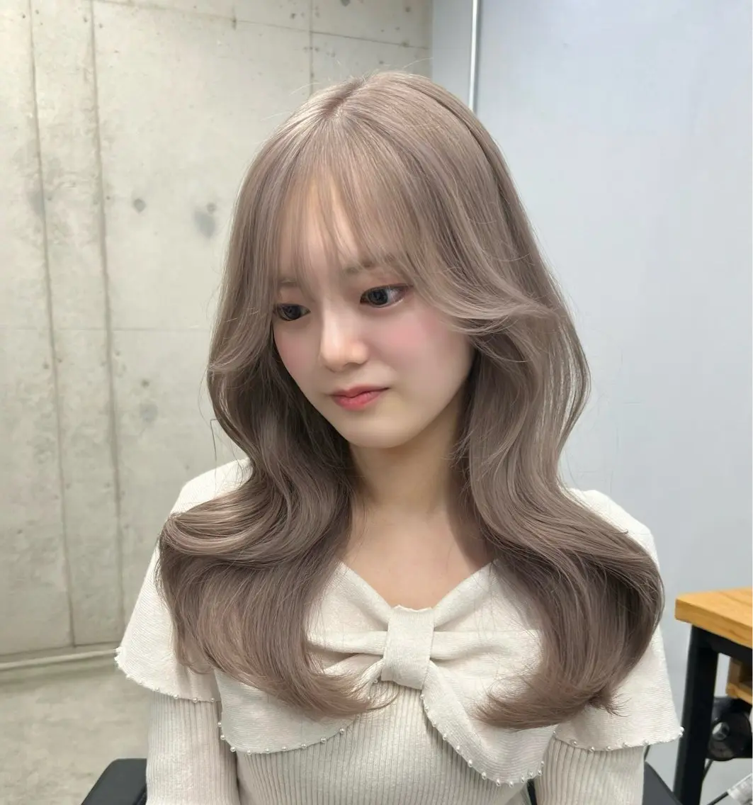 ロング ヘアカラー lafit kaede/韓国ヘアのヘアスタイル