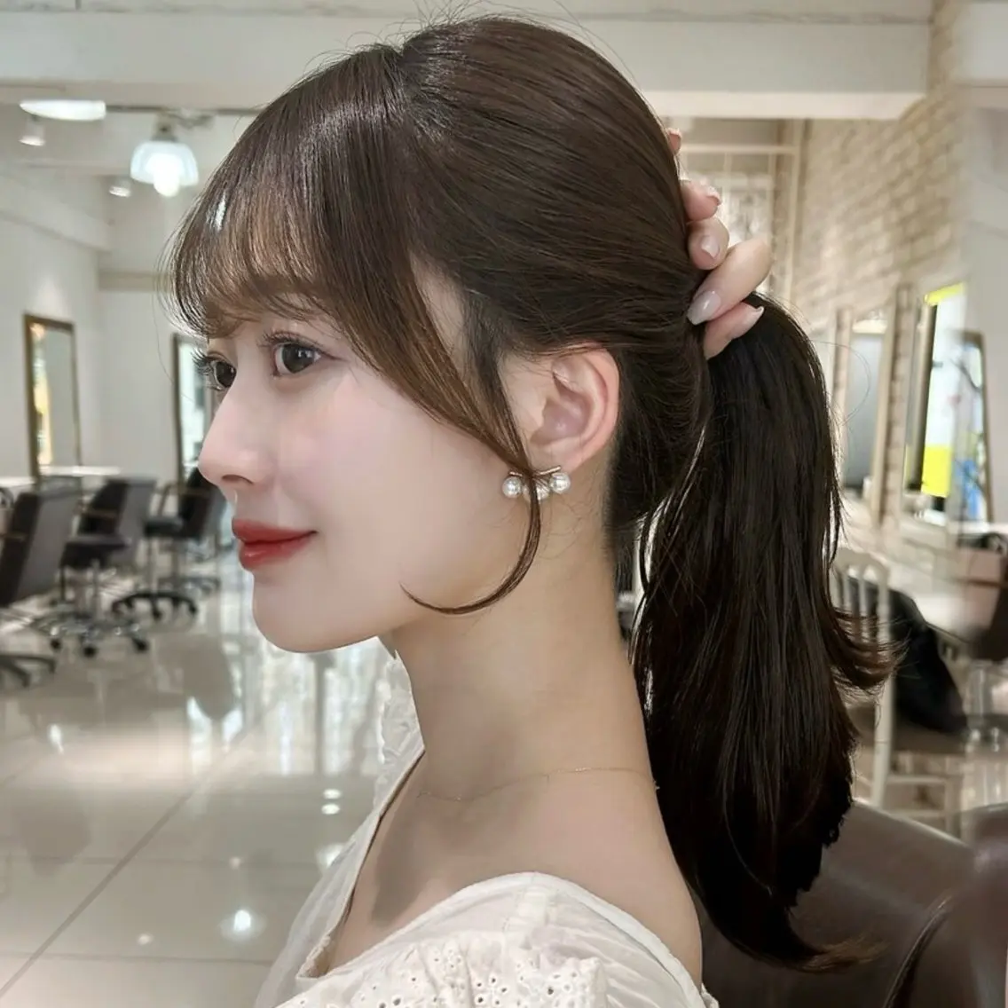ロング 韓国風ヘア レイヤーカット 似合わせカット 小顔カット Rinkaアレンジ/ 顔まわり/縮毛矯正のヘアスタイル