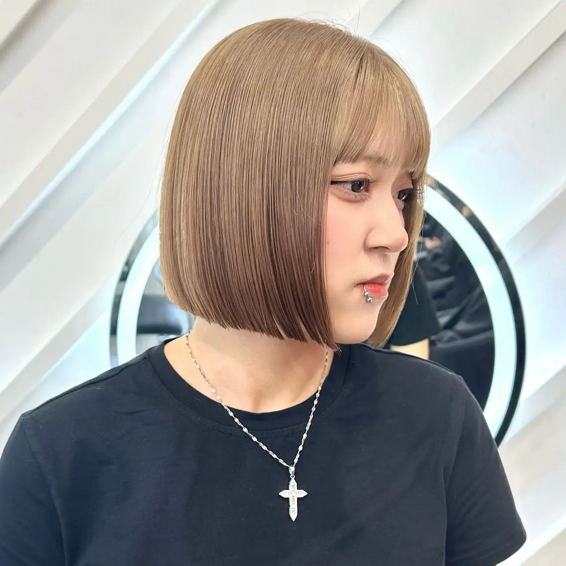 ショート カラー カット ヘアカラー トリートメント 原宿/韓国ボブ /くびれボブ/優希のヘアスタイル