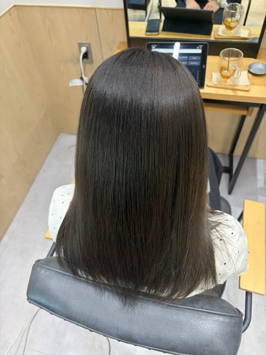 ミディアム カラー ヘアカラー トリートメント 透明感/ダブルカラー /岡山駅/ゆうのヘアスタイル