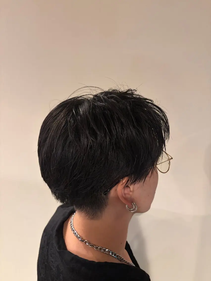 ショート メンズ アップバング メンズショート ツーブロック ショートヘア 中村 仁哉のヘアスタイル