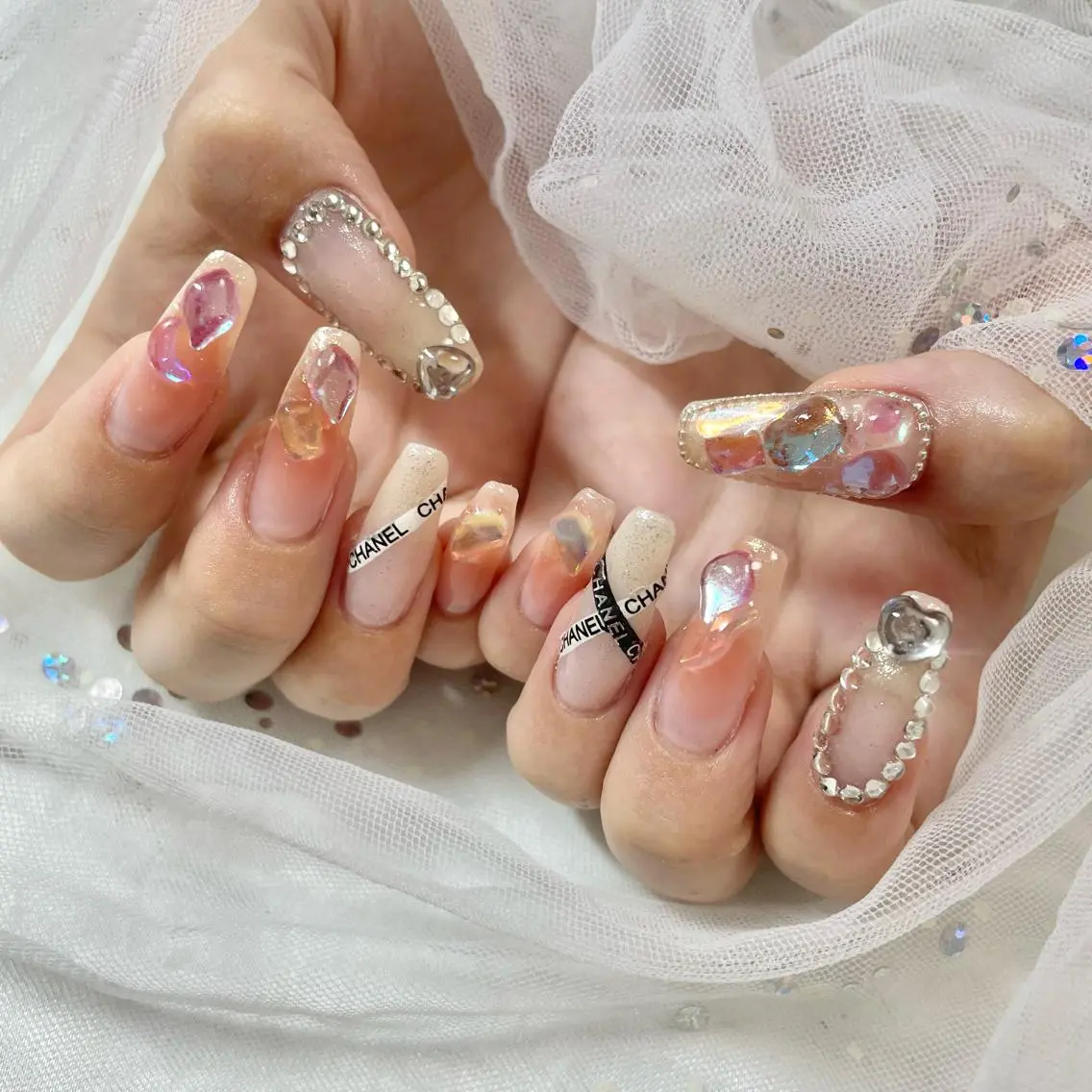ネイル キラキラネイル 夏ネイル ハンドネイル 🎀AYAKO 🎀中韓ネイルのネイルデザイン