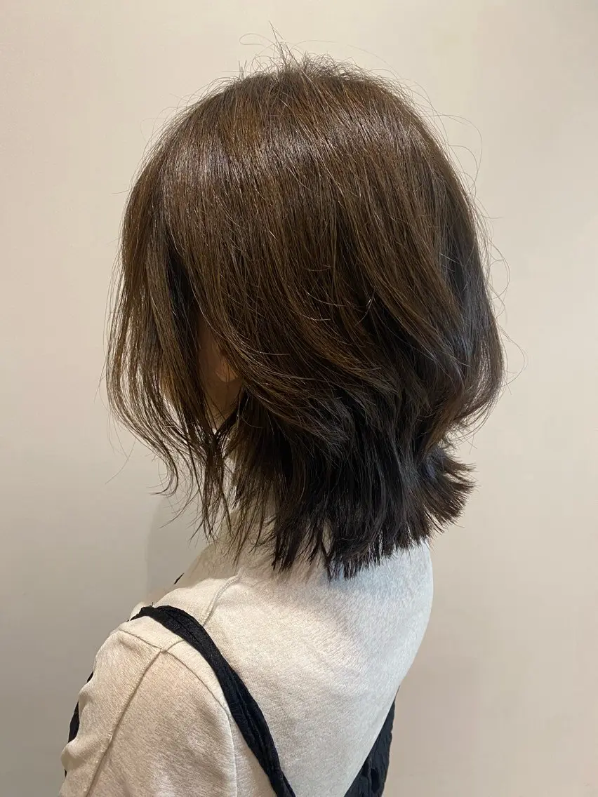 ミディアム アッシュ ボブ 外ハネヘア カット 艶髪🌿美髪 大塚礼乃【西荻窪】のヘアスタイル