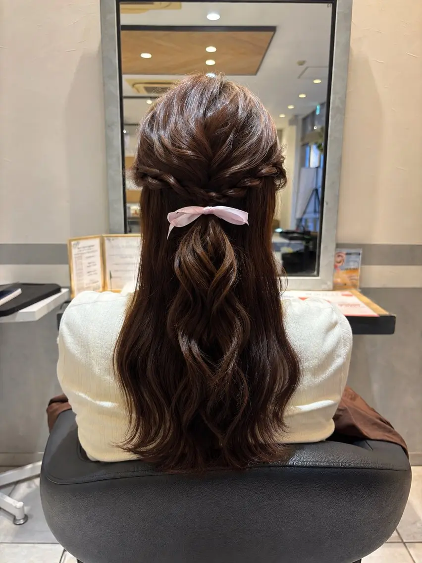 ヘアアレンジ 浅井 唯のヘアスタイル