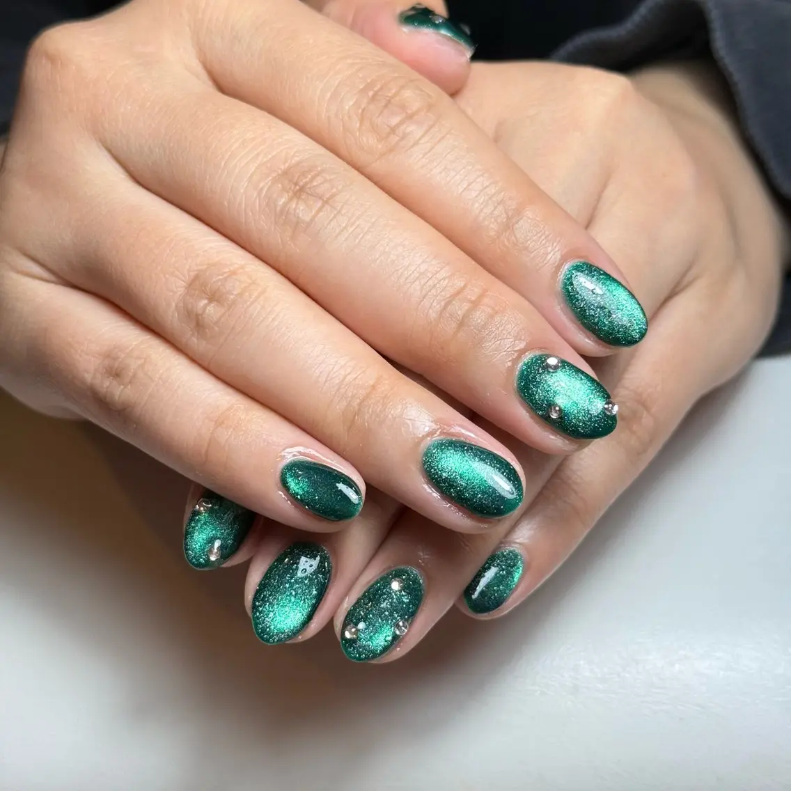 ネイル チークネイル フレンチネイル グラデーション キラキラネイル 韓国ネイル ハンドネイル Risa_ Nailのネイルデザイン