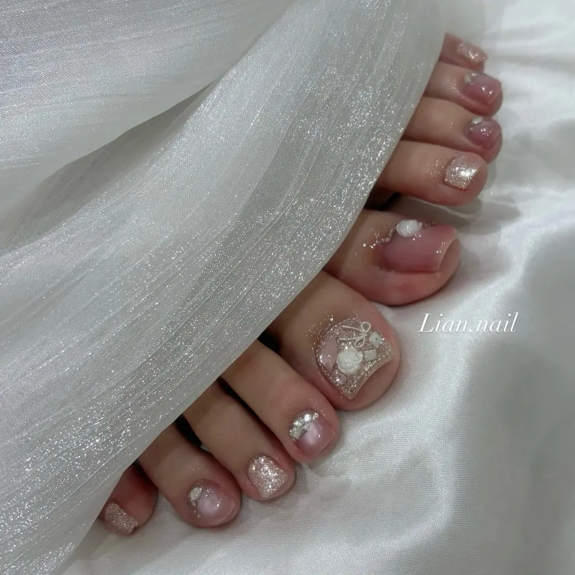 ネイル ハンドネイル フットネイル Lian nailのネイルデザイン