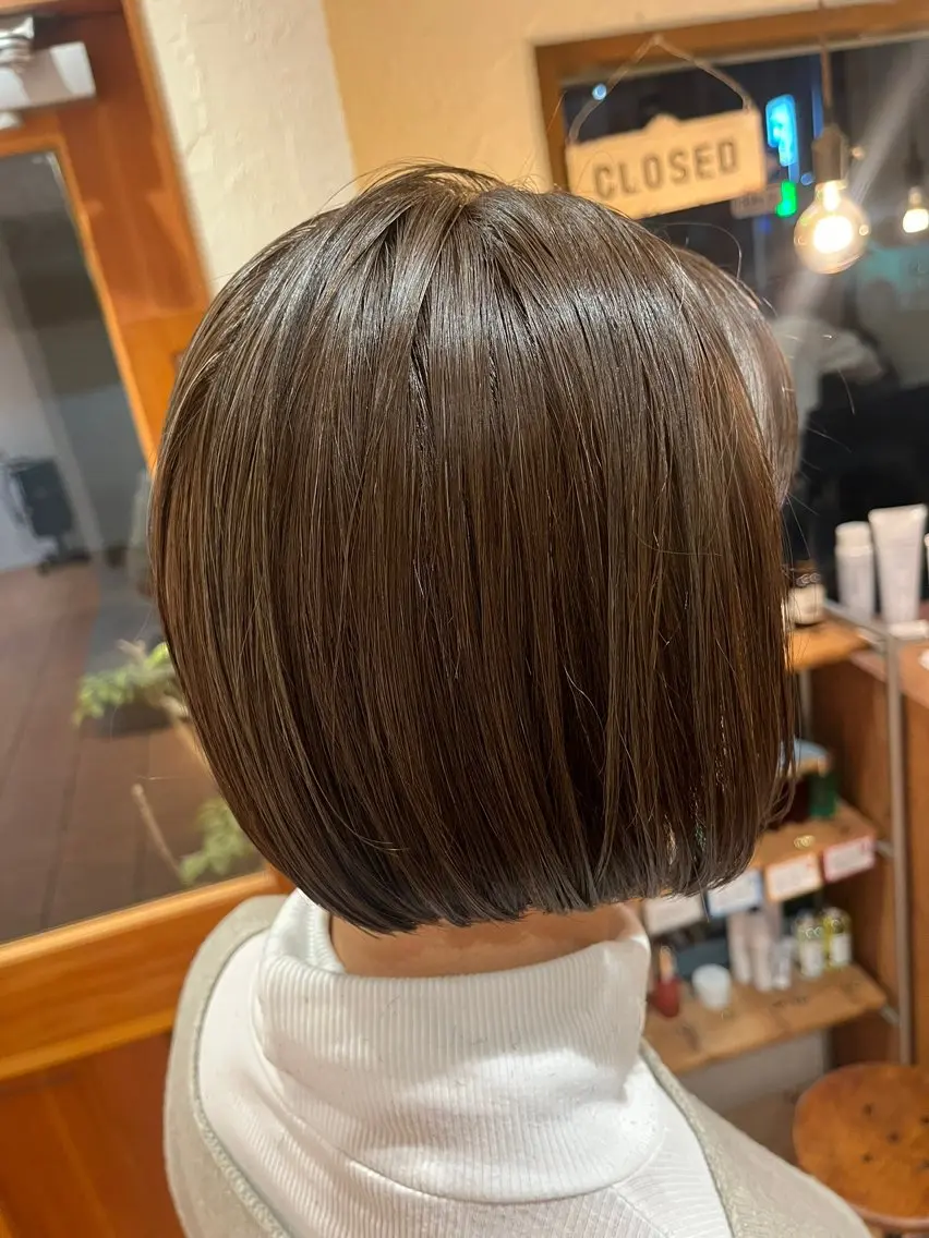 ショート カラー ベージュカラー オリーブベージュ ボブ ほそや うらら / モデル募集中🌹のヘアスタイル