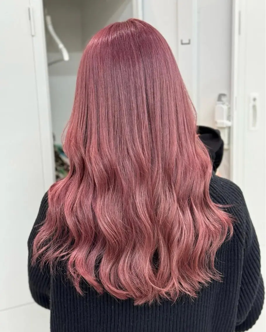 ロング カラー カット ヘアカラー トリートメント Quincess SHINOのヘアスタイル