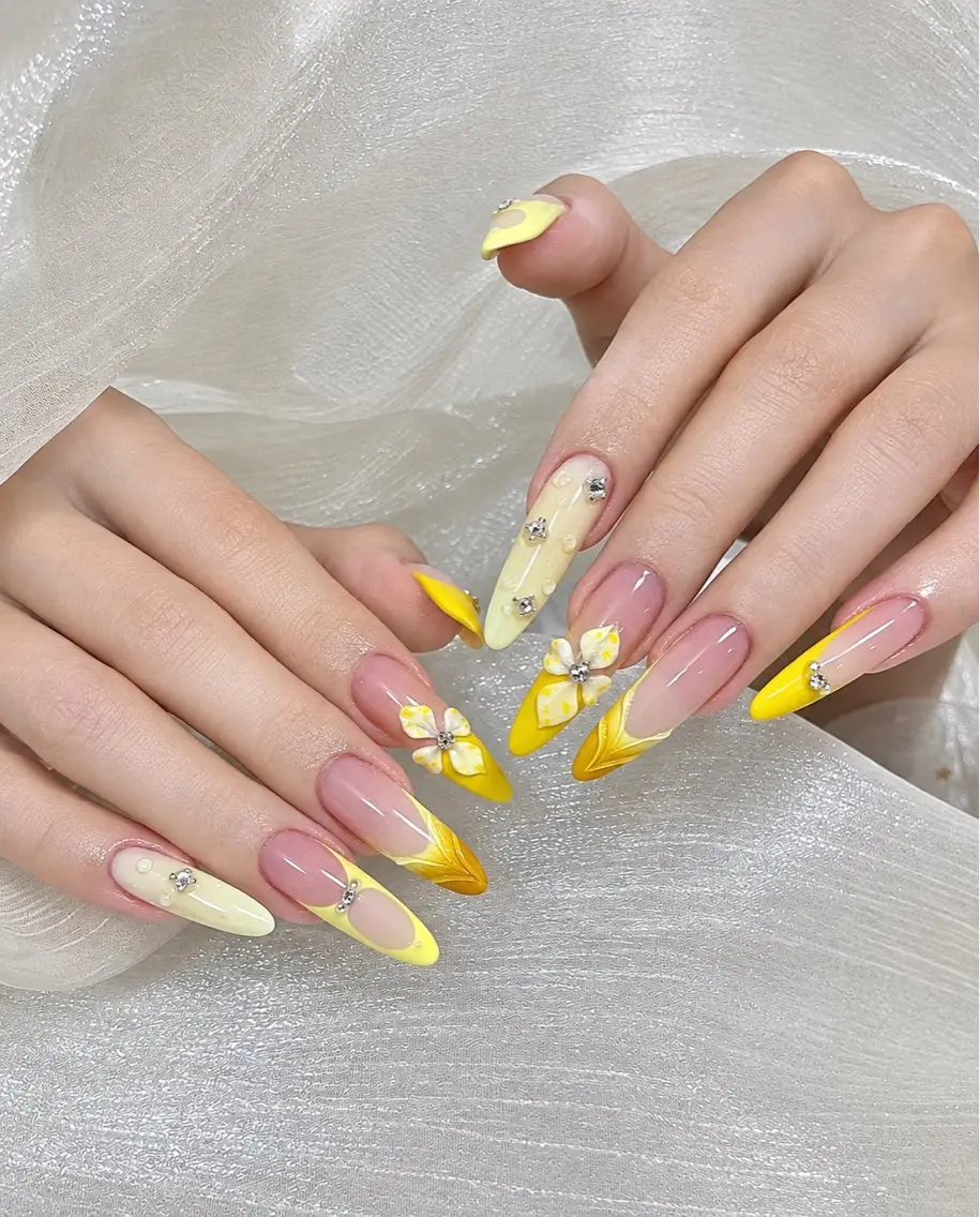ネイル アートネイル ジェルネイル 韓国ネイル ニュアンスネイル シンプルネイル ハンドネイル ハンドケア Anna Melia Nailのネイルデザイン