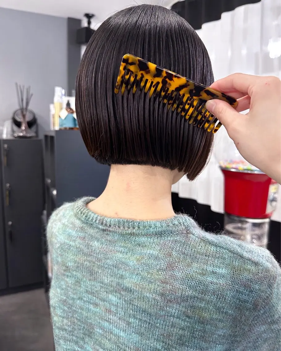 ショート ボブ 桒村 沙綾のヘアスタイル