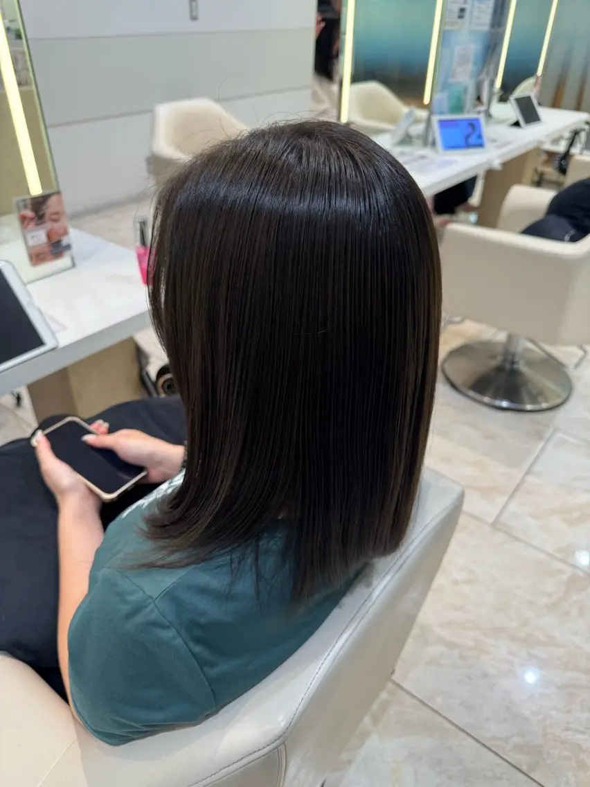 ミディアム カラー アッシュ アッシュグレー アッシュグレージュ グレージュ ヘアカラー トリートメント kureha𓈒𓋜 ANNETTA🐣‪のヘアスタイル